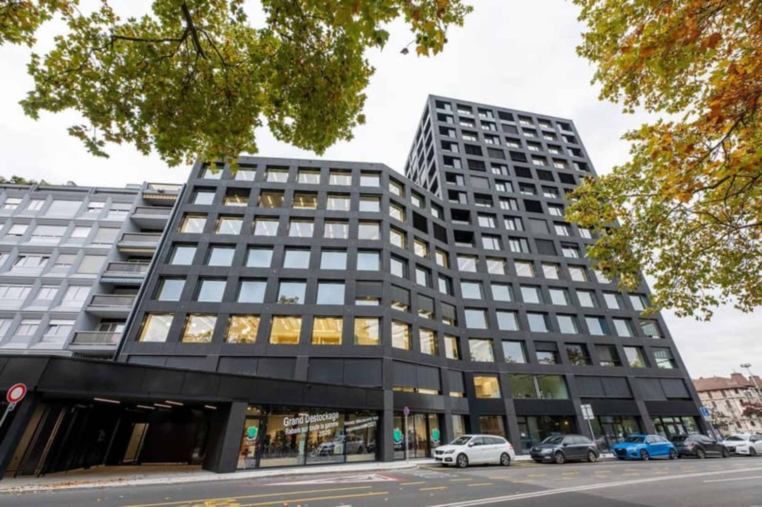 50m² office, photo 1 sur 6