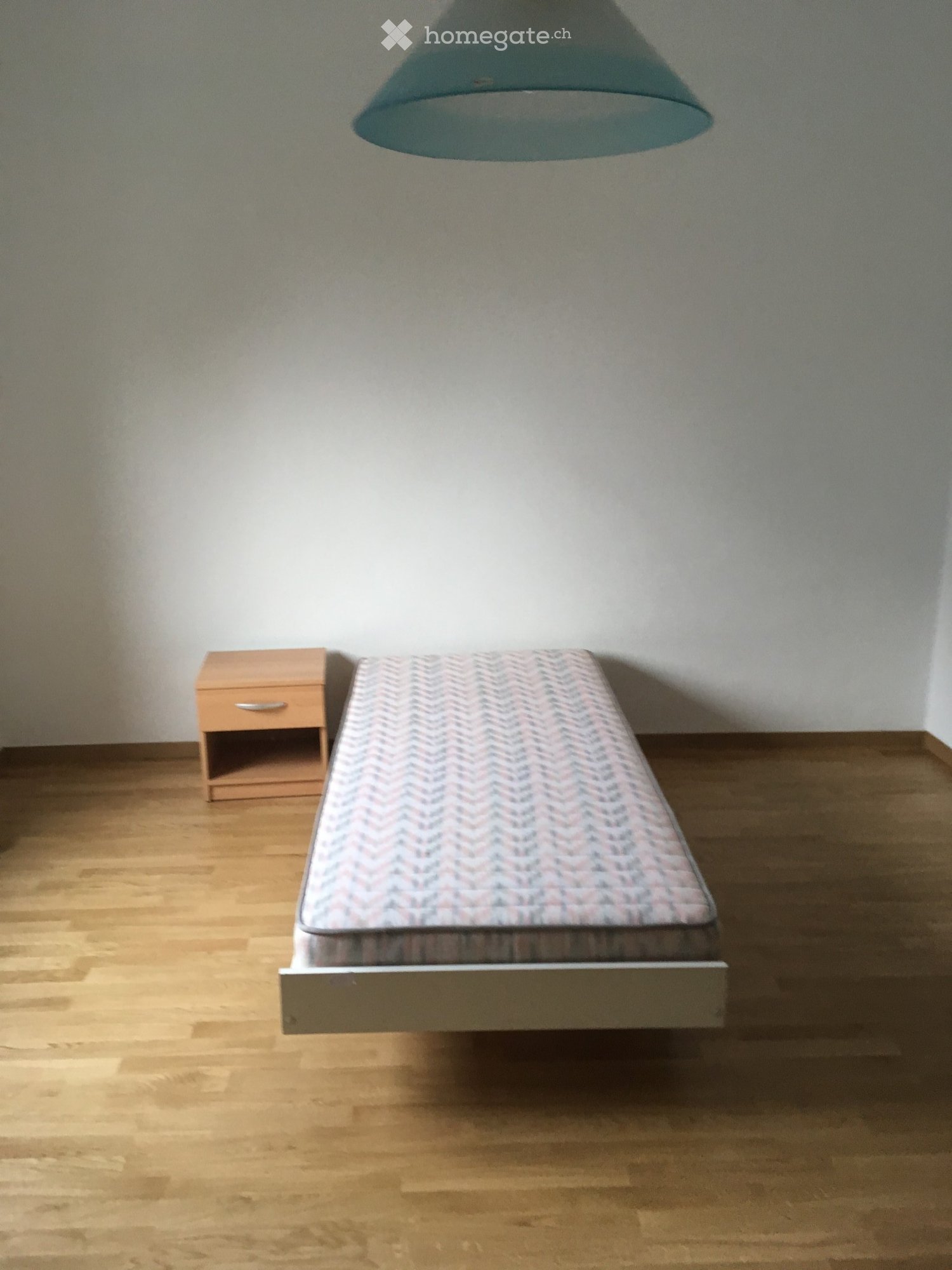 1 pièce chambre simple, photo 2 sur 4