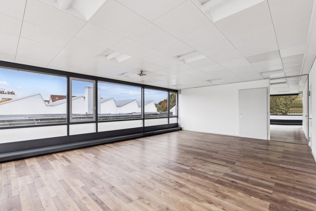 Bureau de 66m²