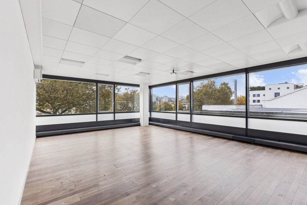 Bureau de 66m²