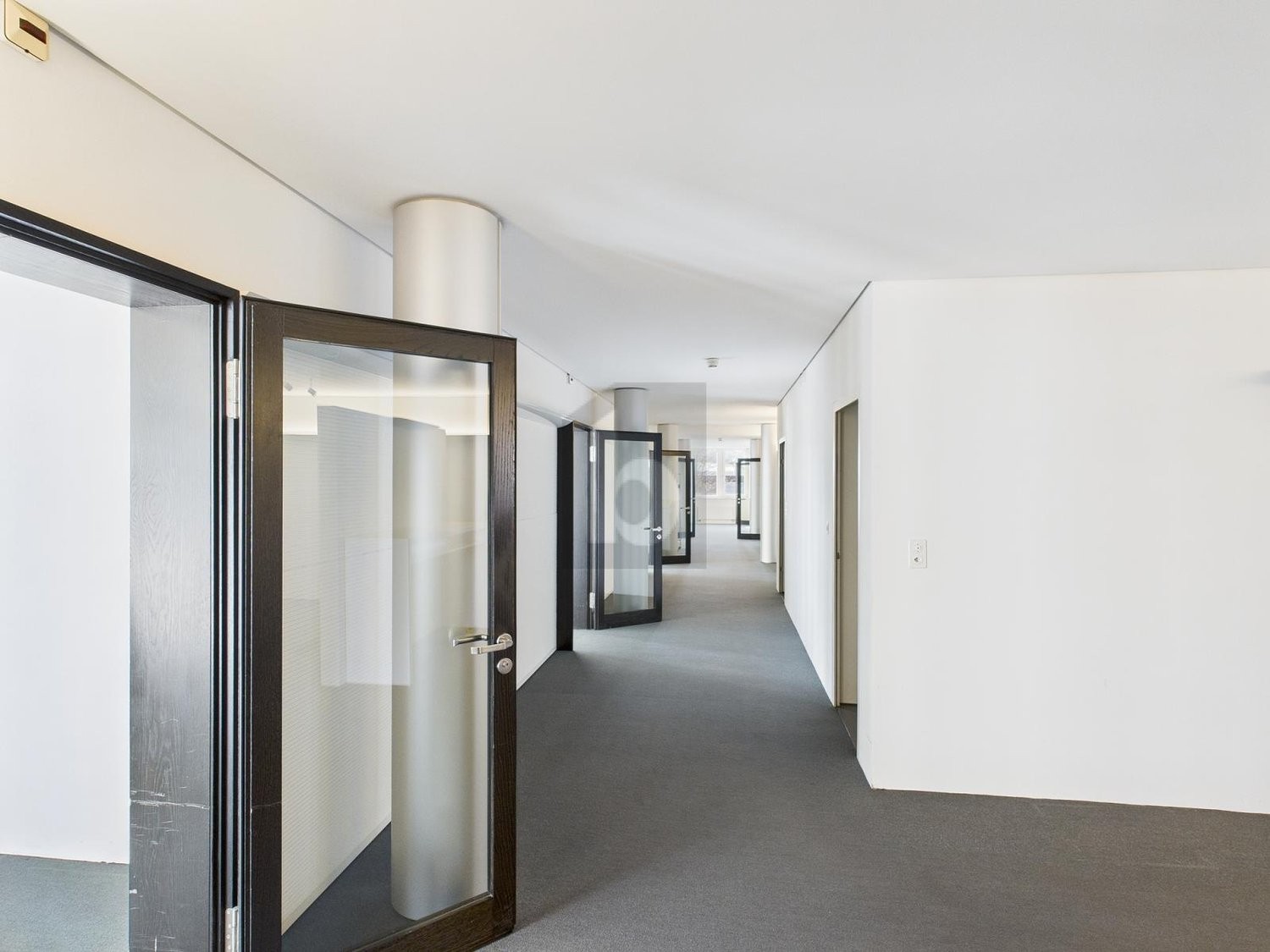 Bureau de 806m²