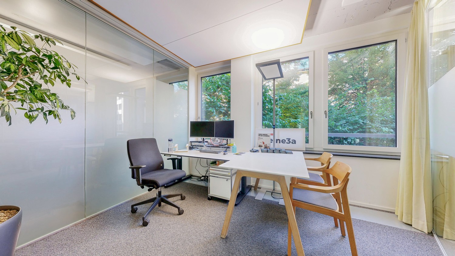 670m² de bureaux