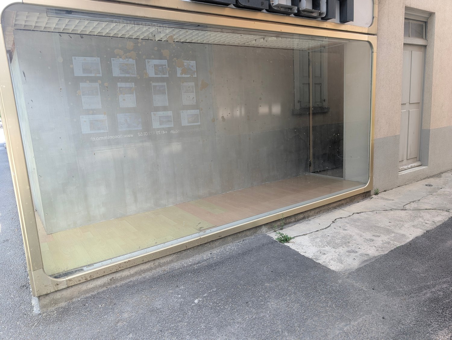 229m² commercial