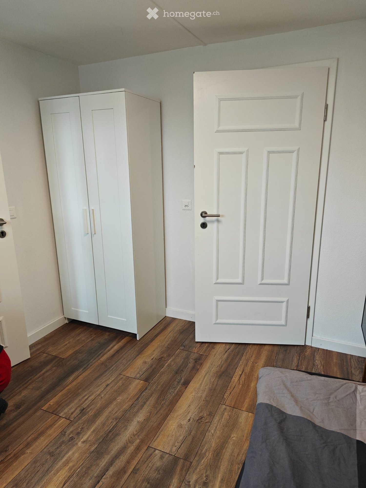 1 room single room
