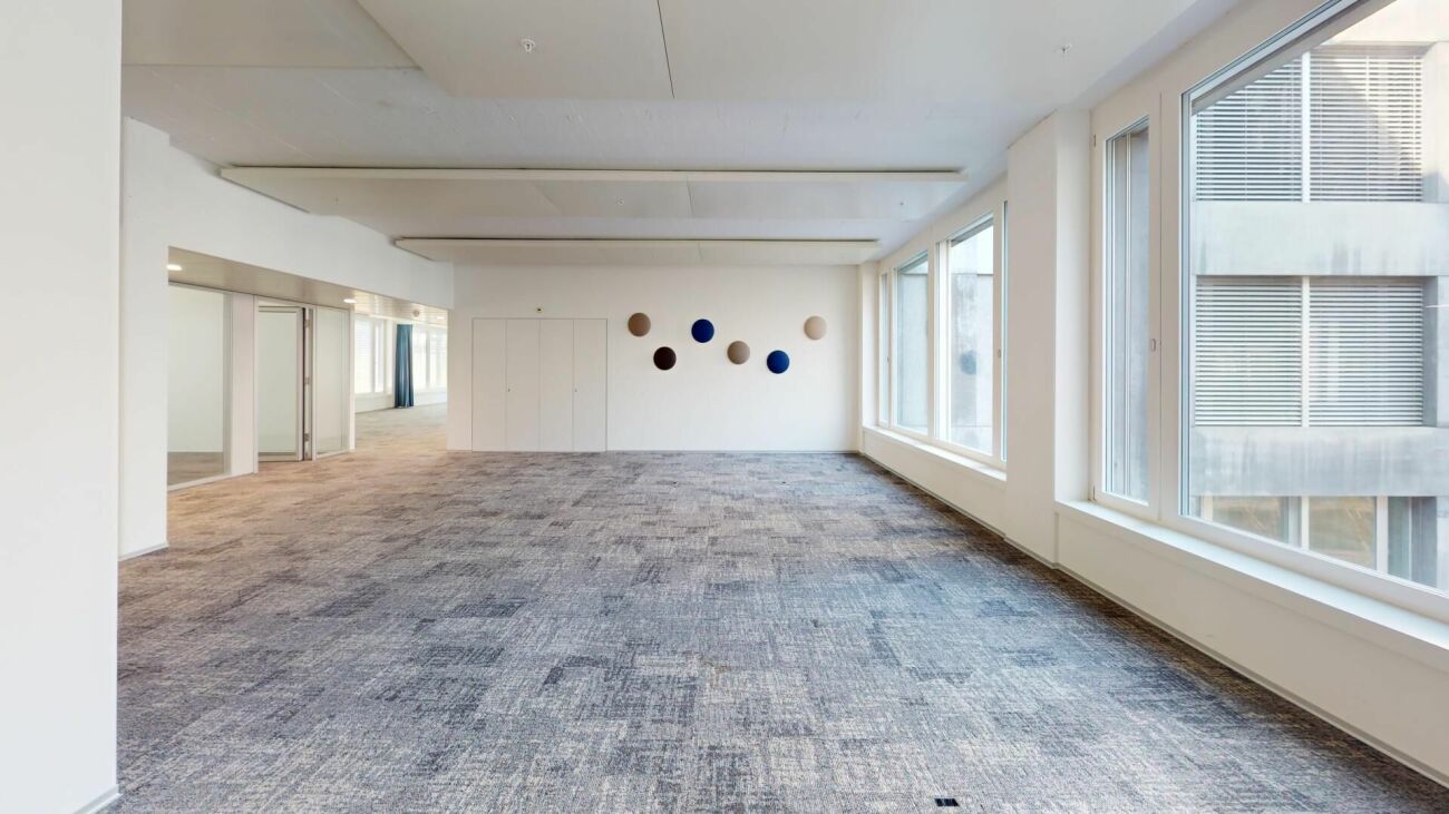 1032m² bureau