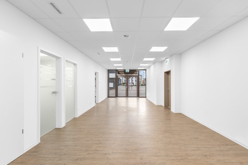 105m² commercial, photo 4 sur 10