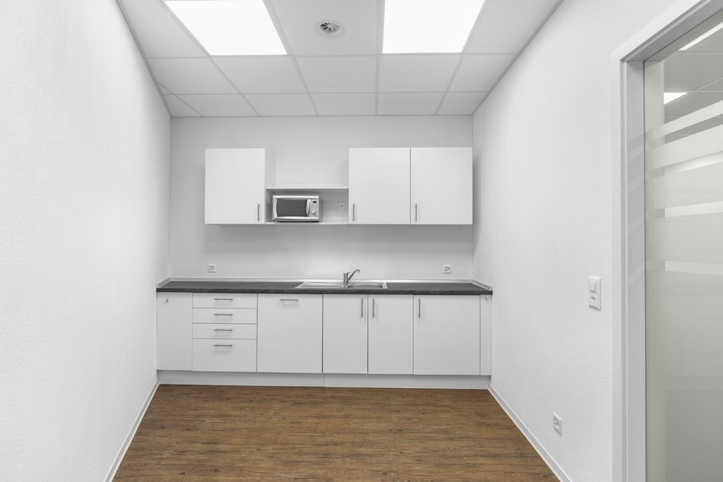 105m² commercial, photo 8 sur 10