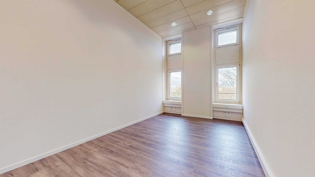 Bureau de 85m², photo 4 sur 6