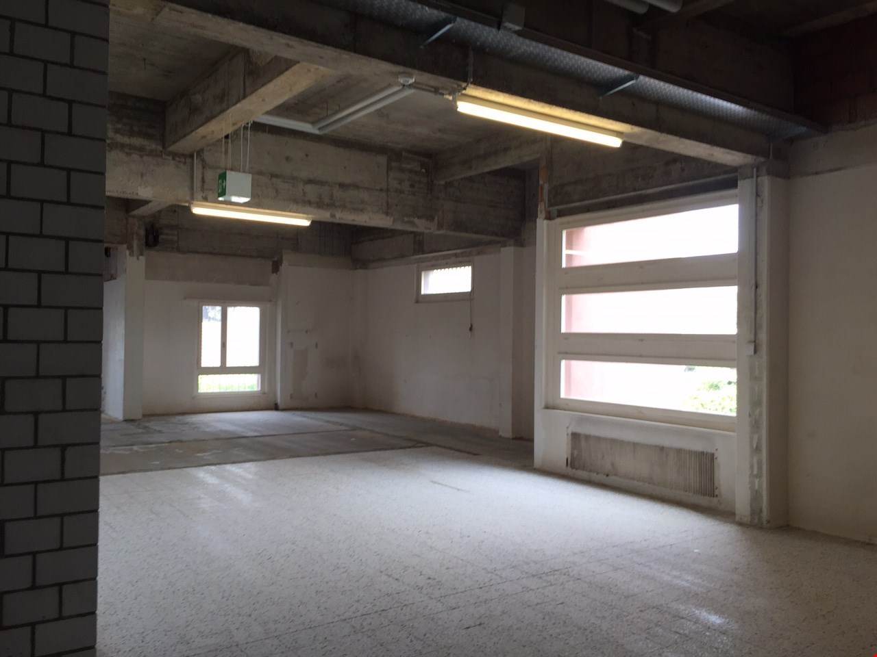 Objet industriel de 120m²