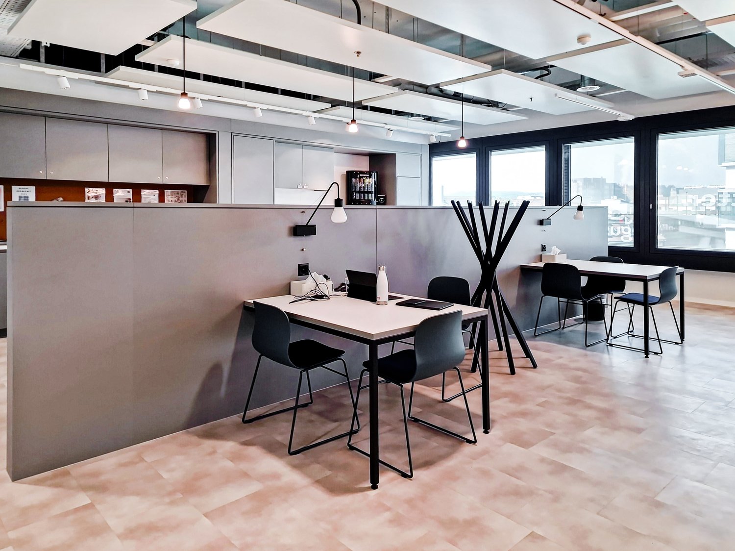 Bureau de 30m², photo 6 sur 10