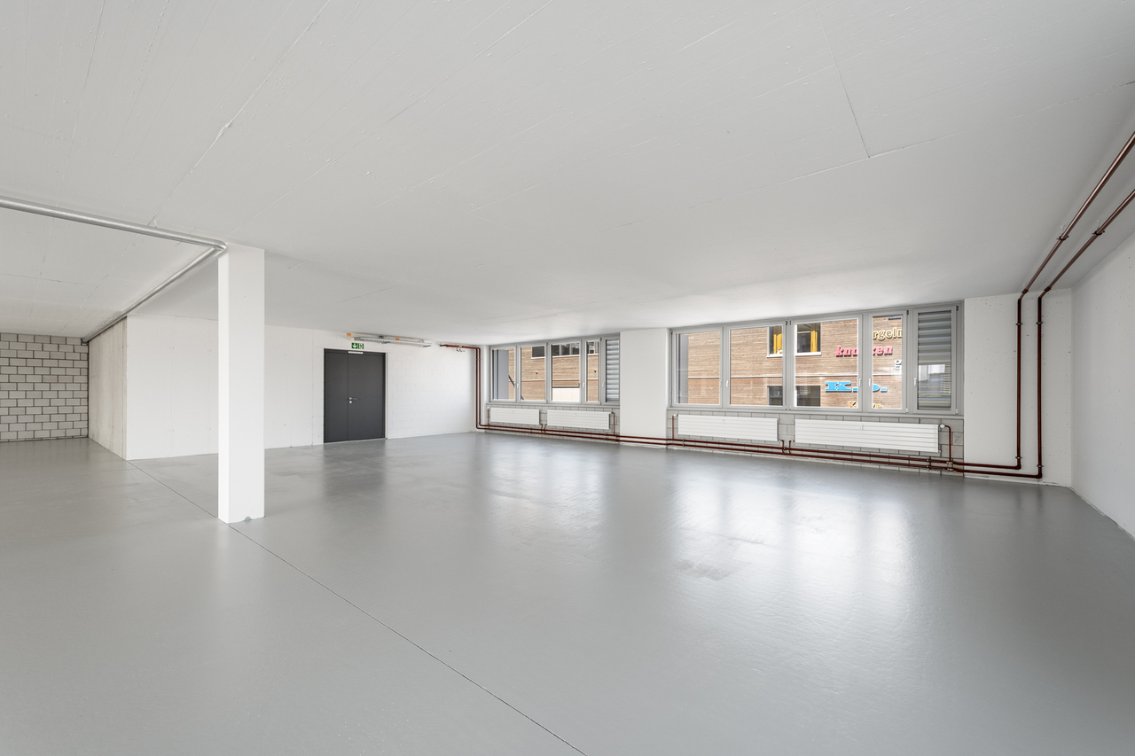 708m² commercial, photo 5 sur 10