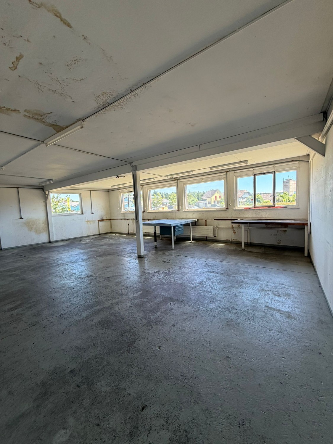 Magasin de 240m², photo 3 sur 10