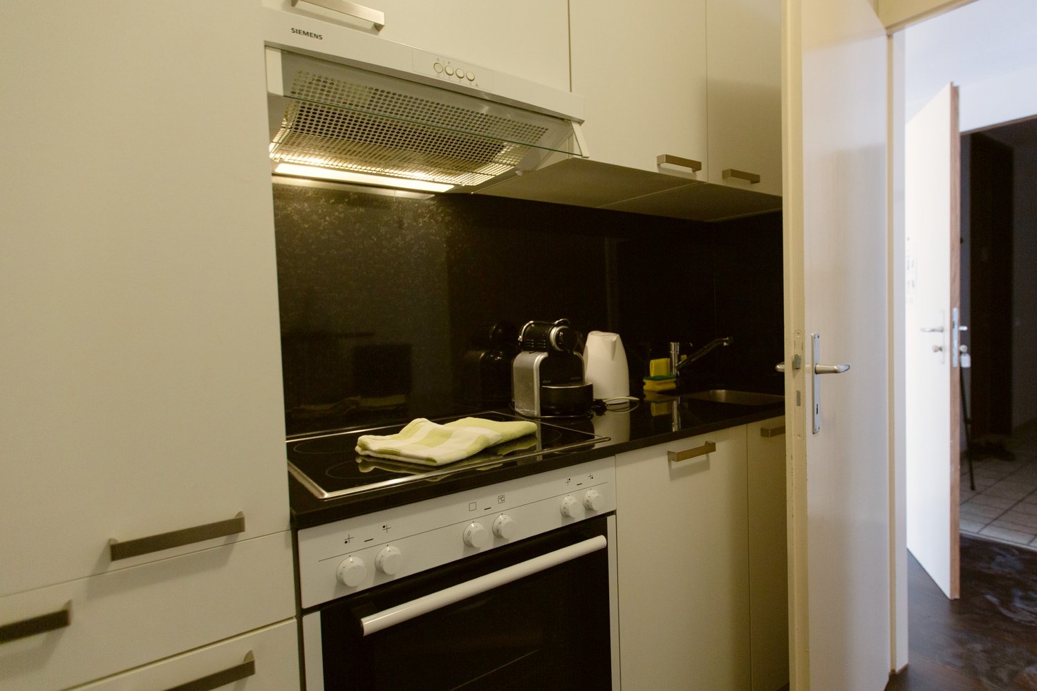 2 ½ pièces appartement meublé, photo 6 sur 10