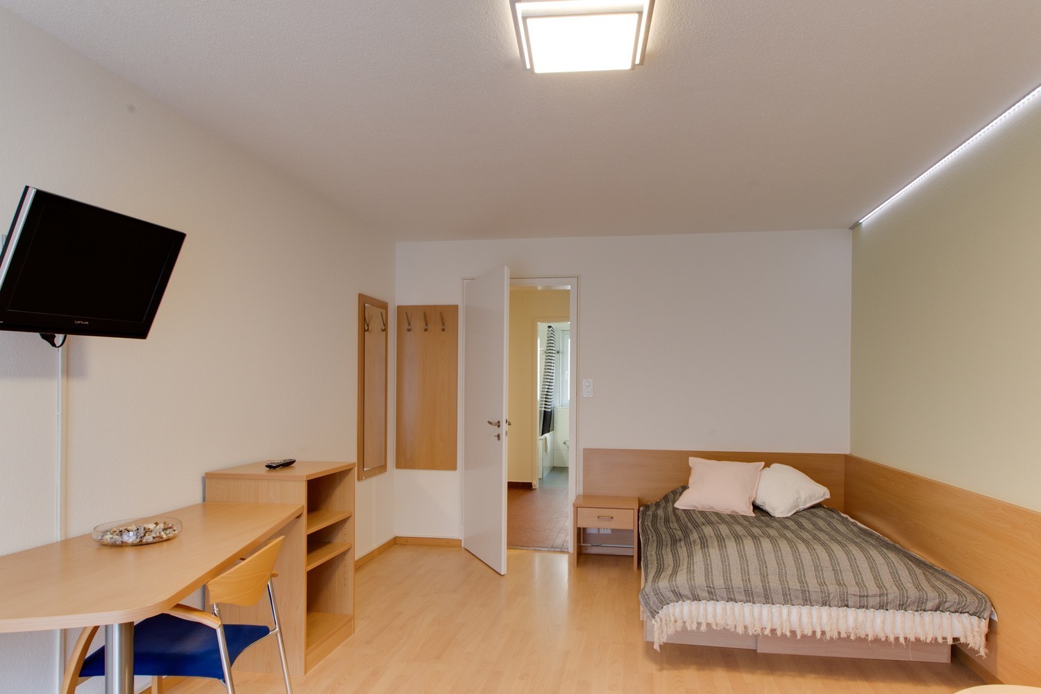 Möbliertes 1 ½ Zimmer Apartment