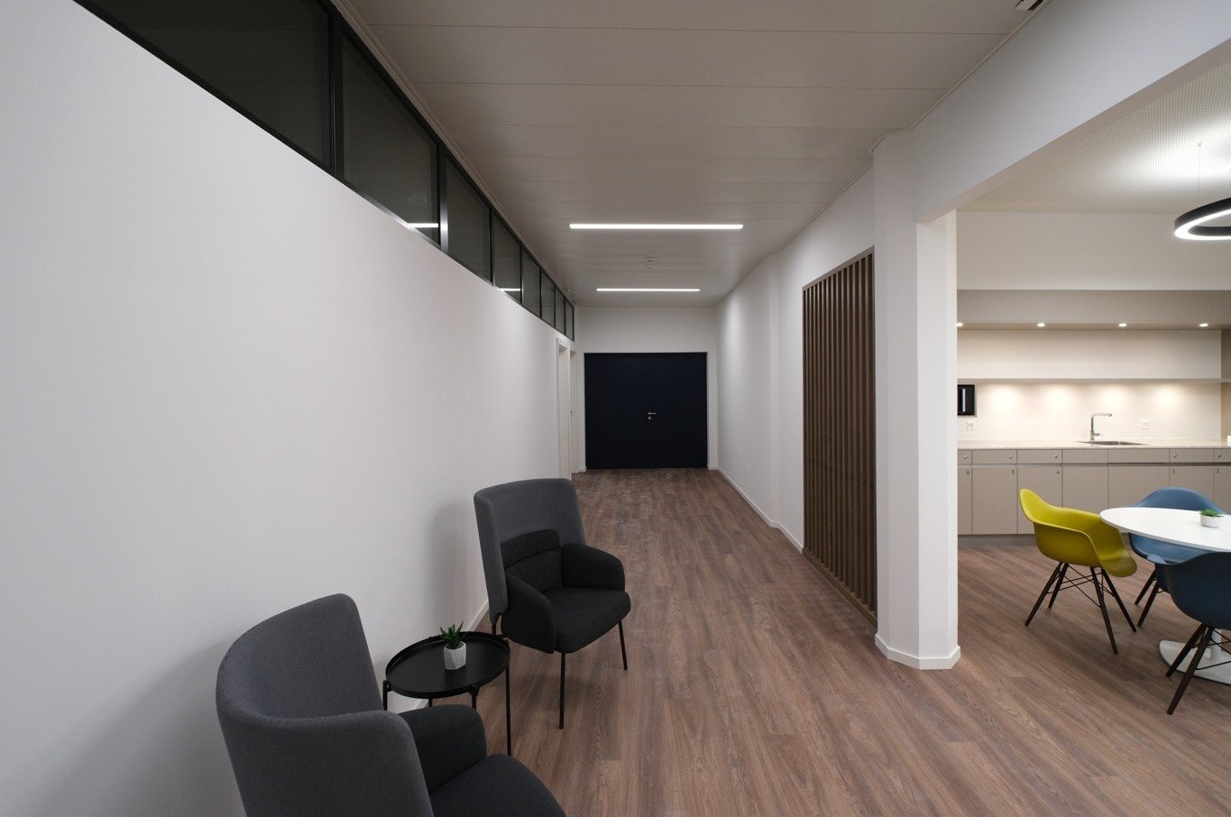 55m² office, photo 2 sur 3