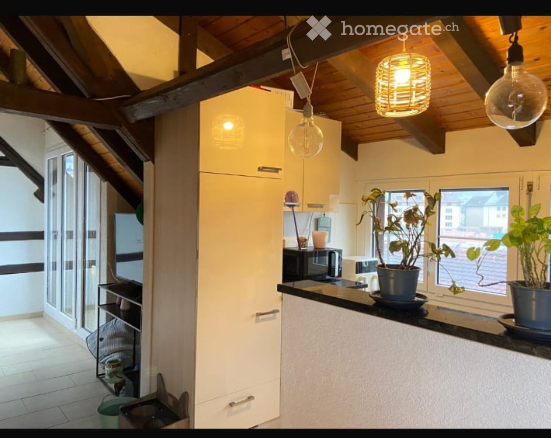 Appartement de 3 ½ pièces

Ce magnifique appartement à Ennenda se libère immédiatement et attend ses nouveaux habitants.

Avec sa propre machine à laver, son sèche-linge et son lave-vaisselle, ainsi qu'une douche, une terrasse et un débarras en cave, ce rêve résidentiel est parfait.
La terrasse avec, photo 3 sur 5
