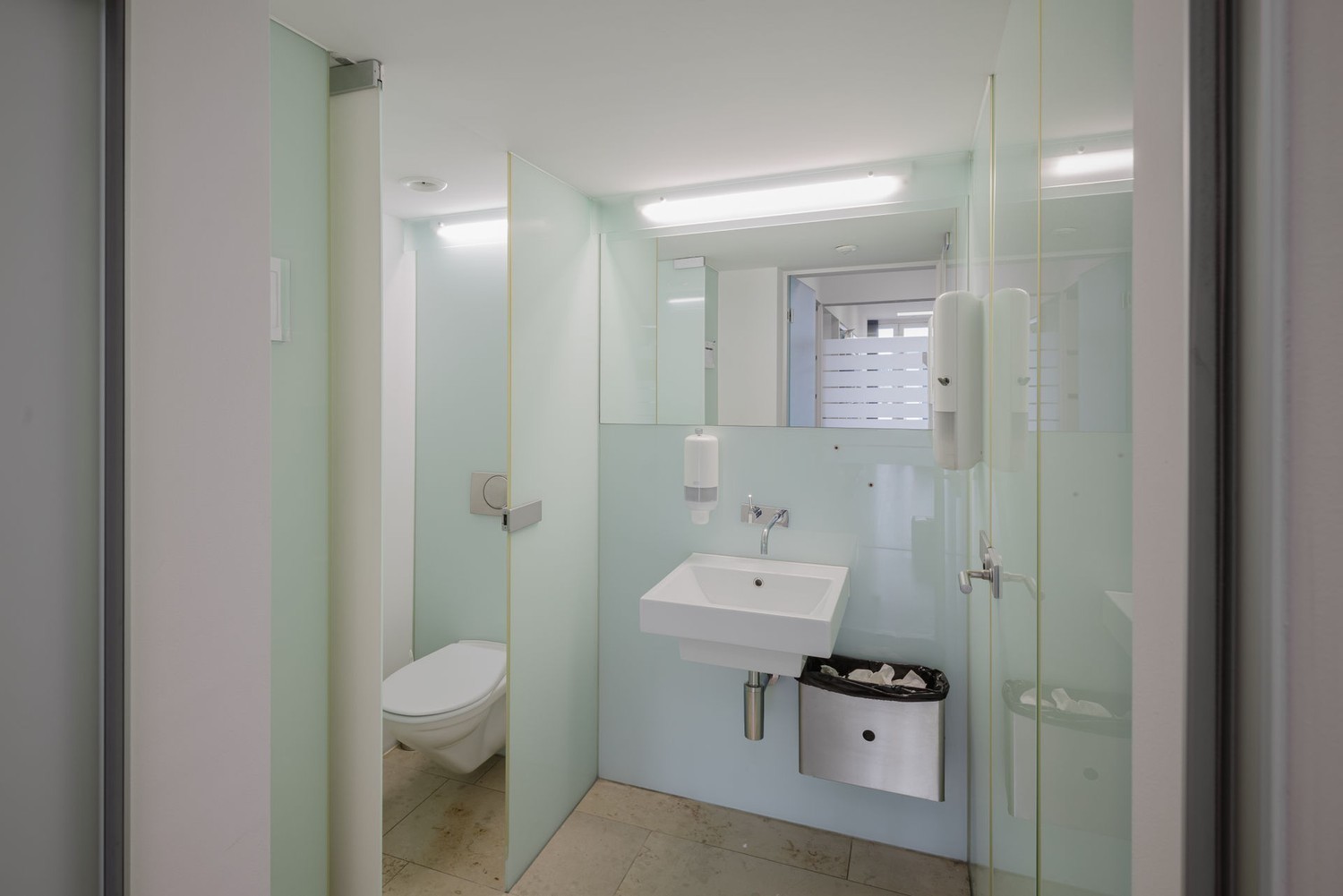 447m² bureau