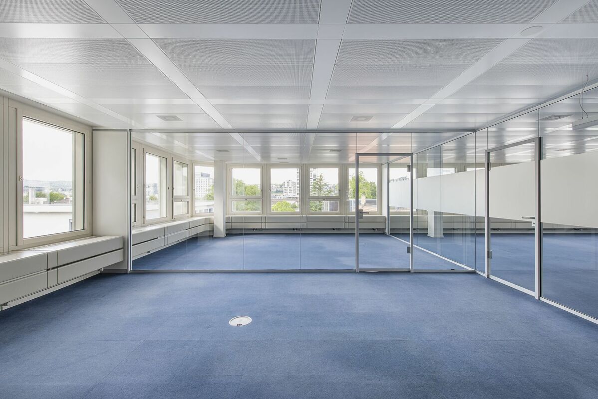 1206m² de bureaux