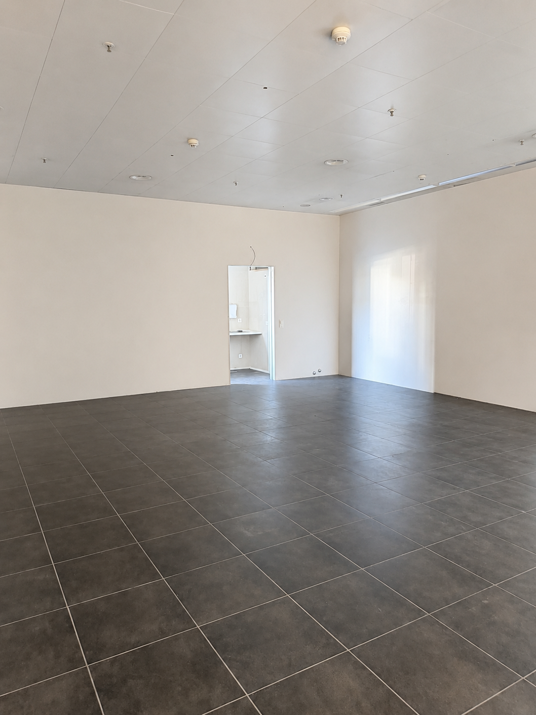 Magasin de 88m²