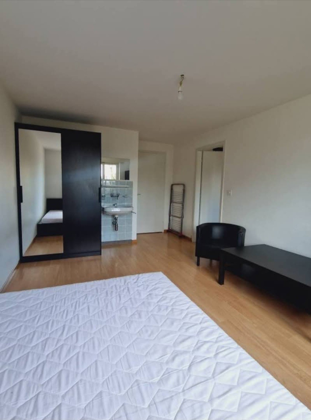 Chambre dans une colocation, photo 2 sur 3
