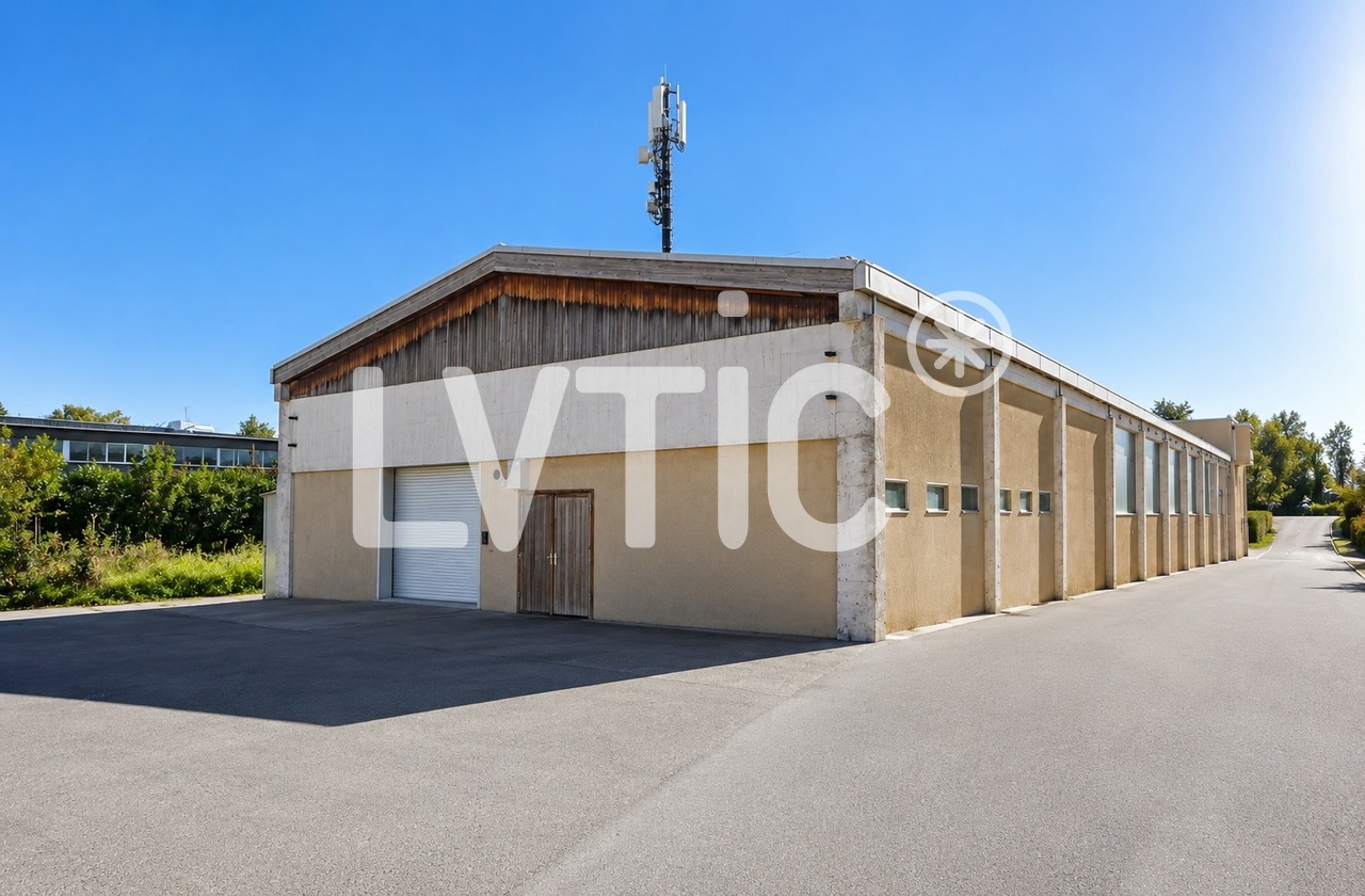 1240m² storage room