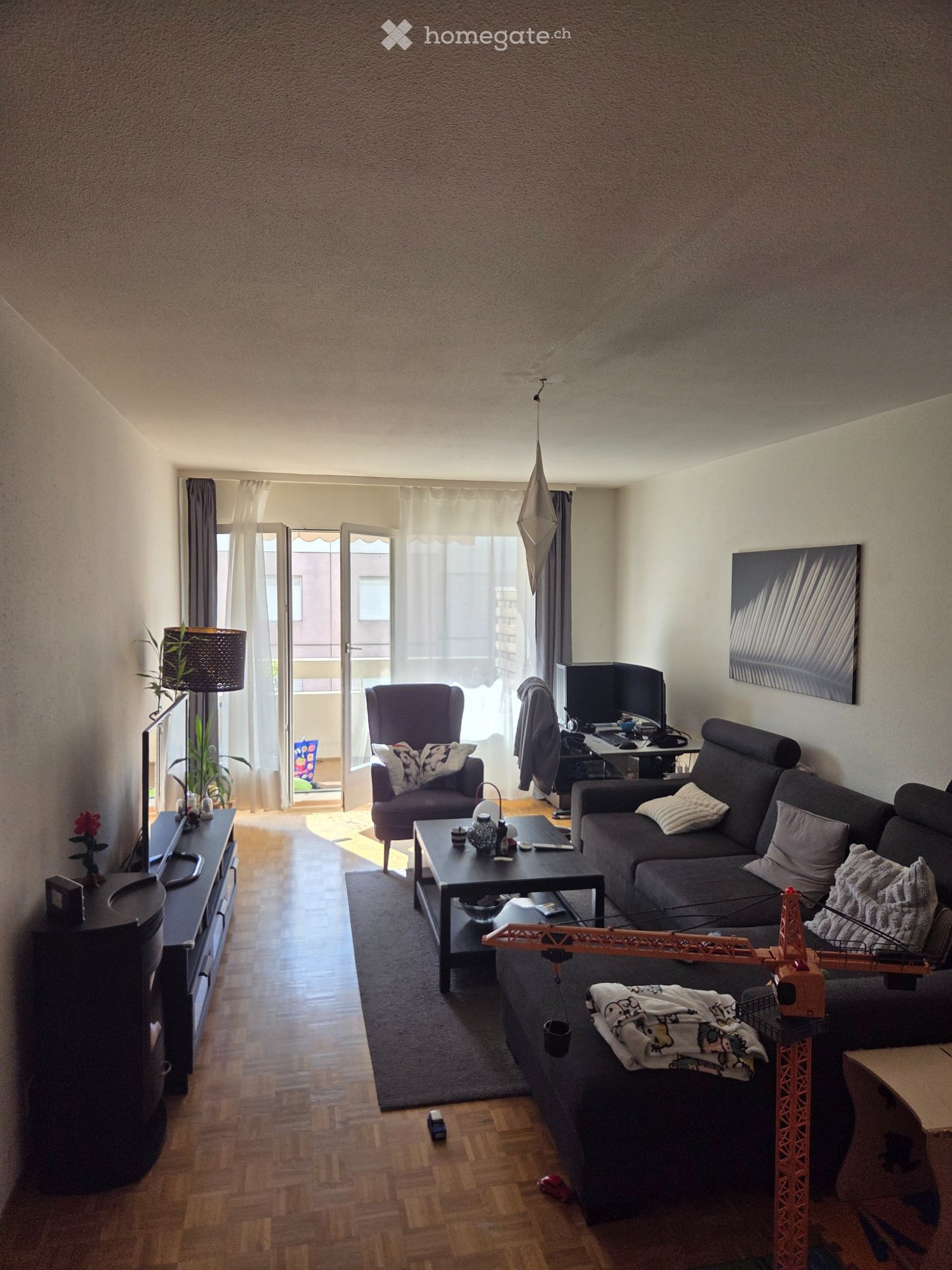 5 rooms apartment