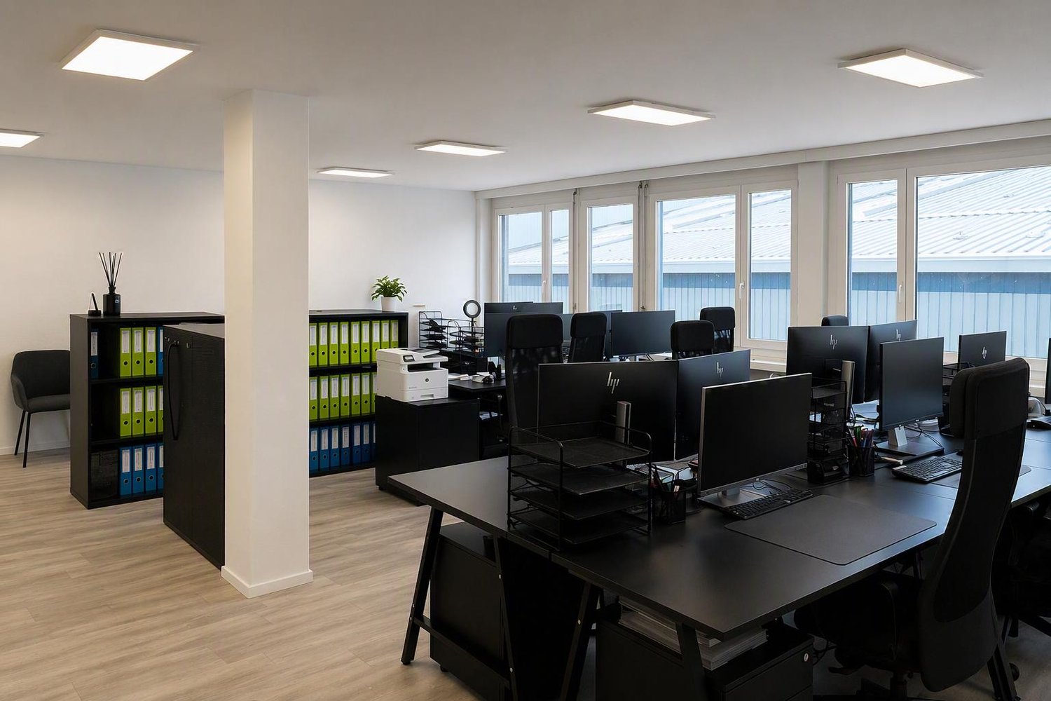 Bureau de 164m², photo 3 sur 8