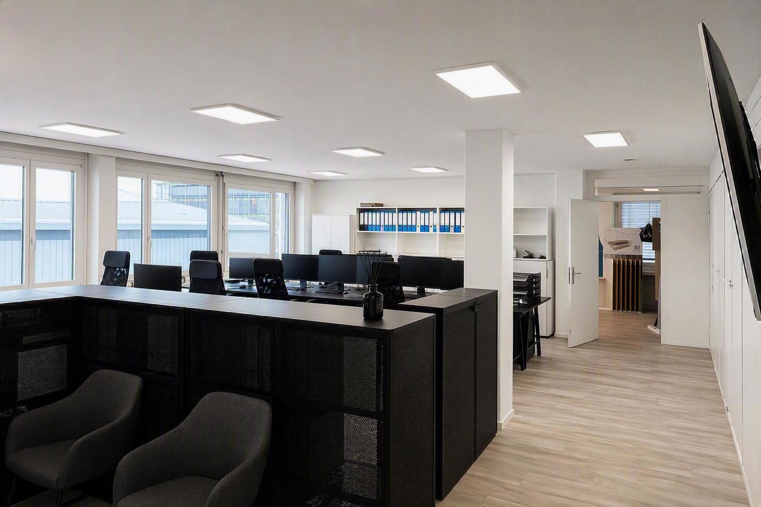 Bureau de 164m², photo 2 sur 8