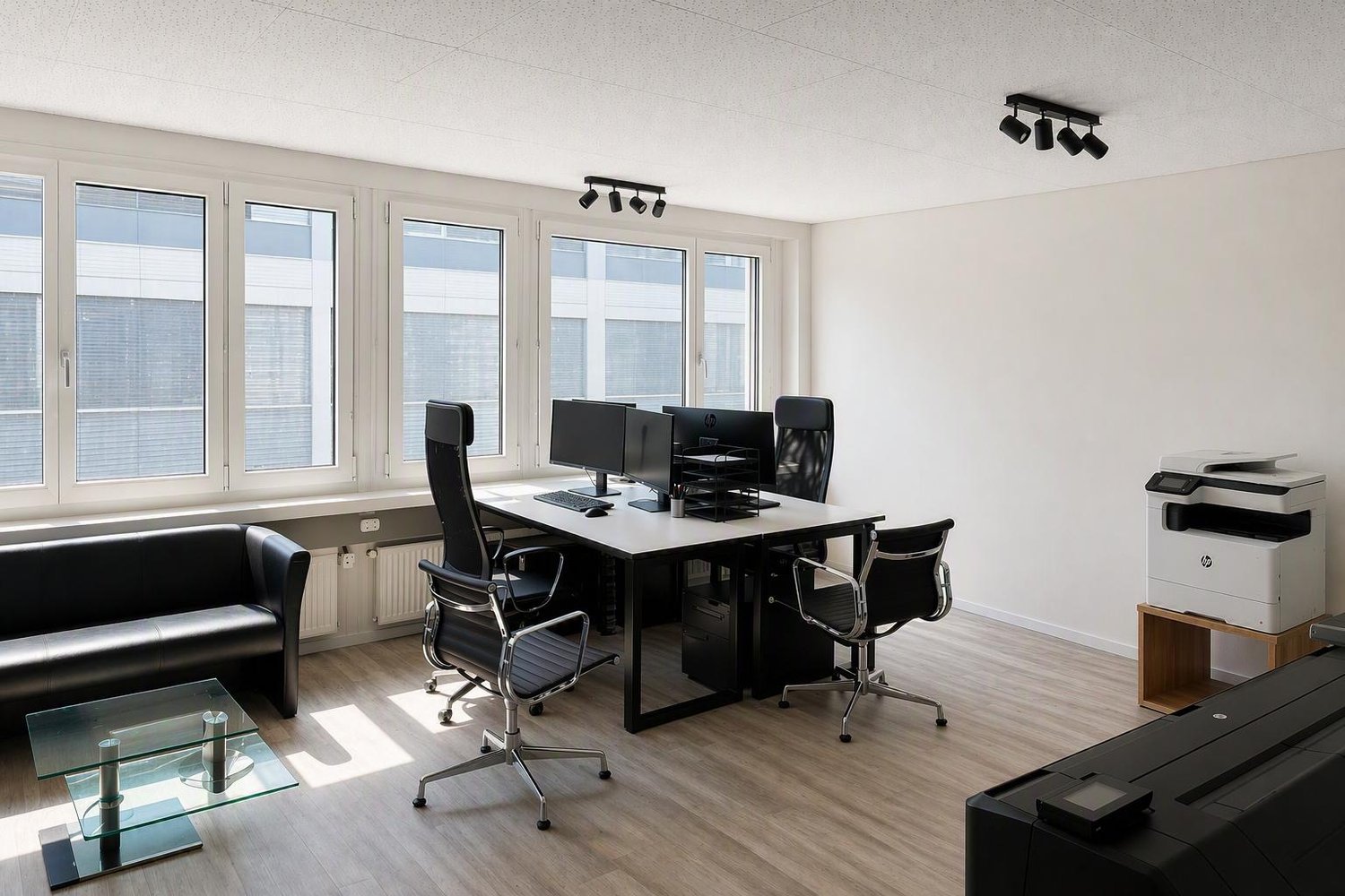 Bureau de 164m², photo 7 sur 8
