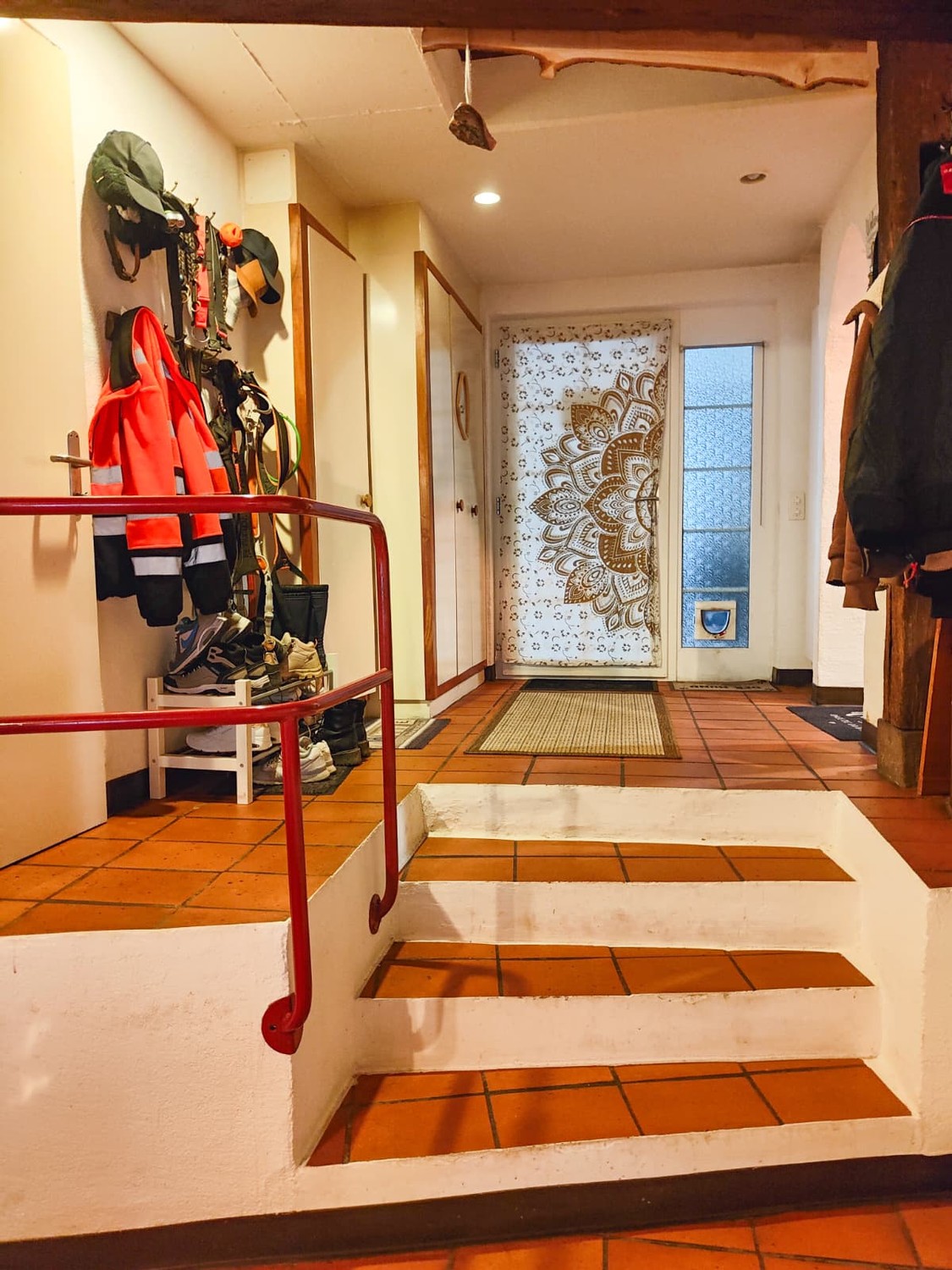 Recherche de locataire de remplacement – l'appartement au charme particulier !

Dès le 1er novembre, nous recherchons un locataire de remplacement pour notre magnifique et particulière appartement de 5.5 pièces en bâtiment ancien sur deux étages, qui séduit par son caractère unique.

L'essentiel en 