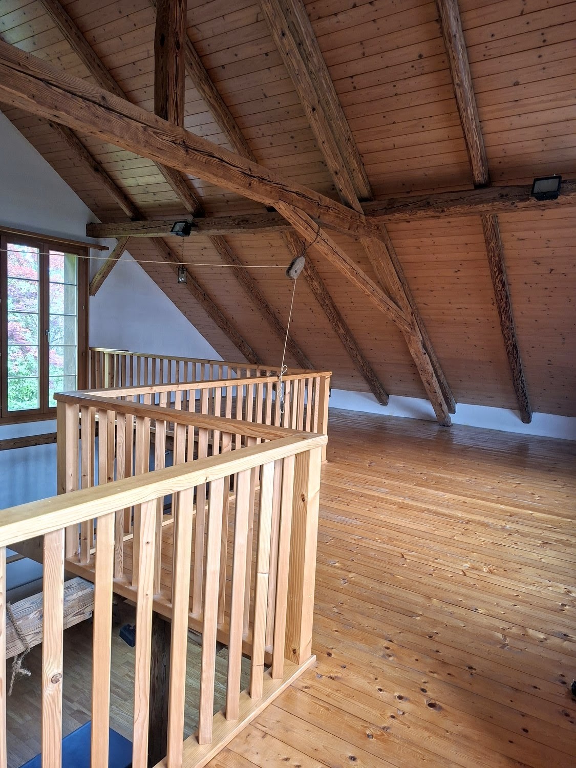 105m² commercial, photo 3 sur 8