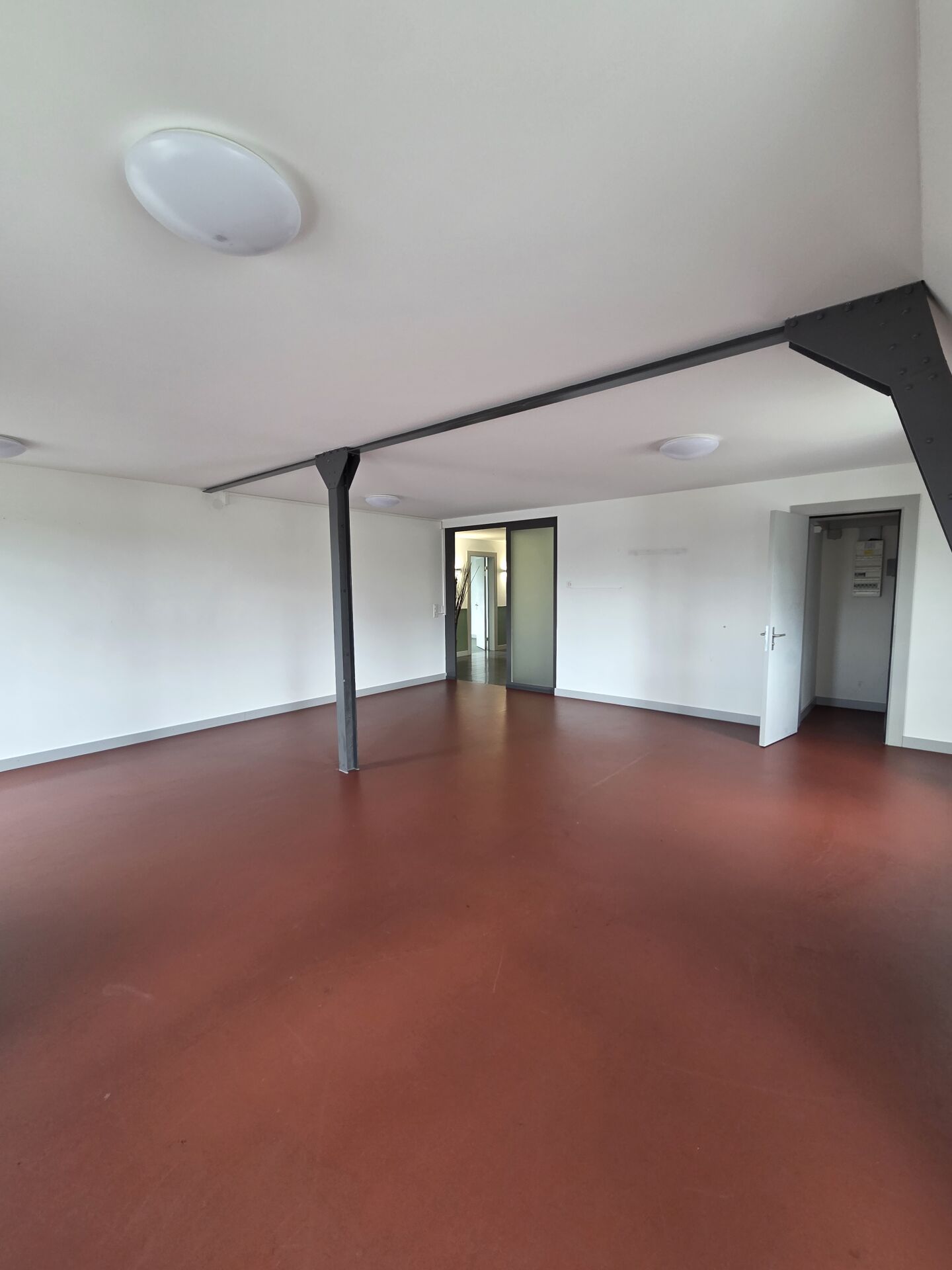 33m² pièce de loisirs, photo 9 sur 10