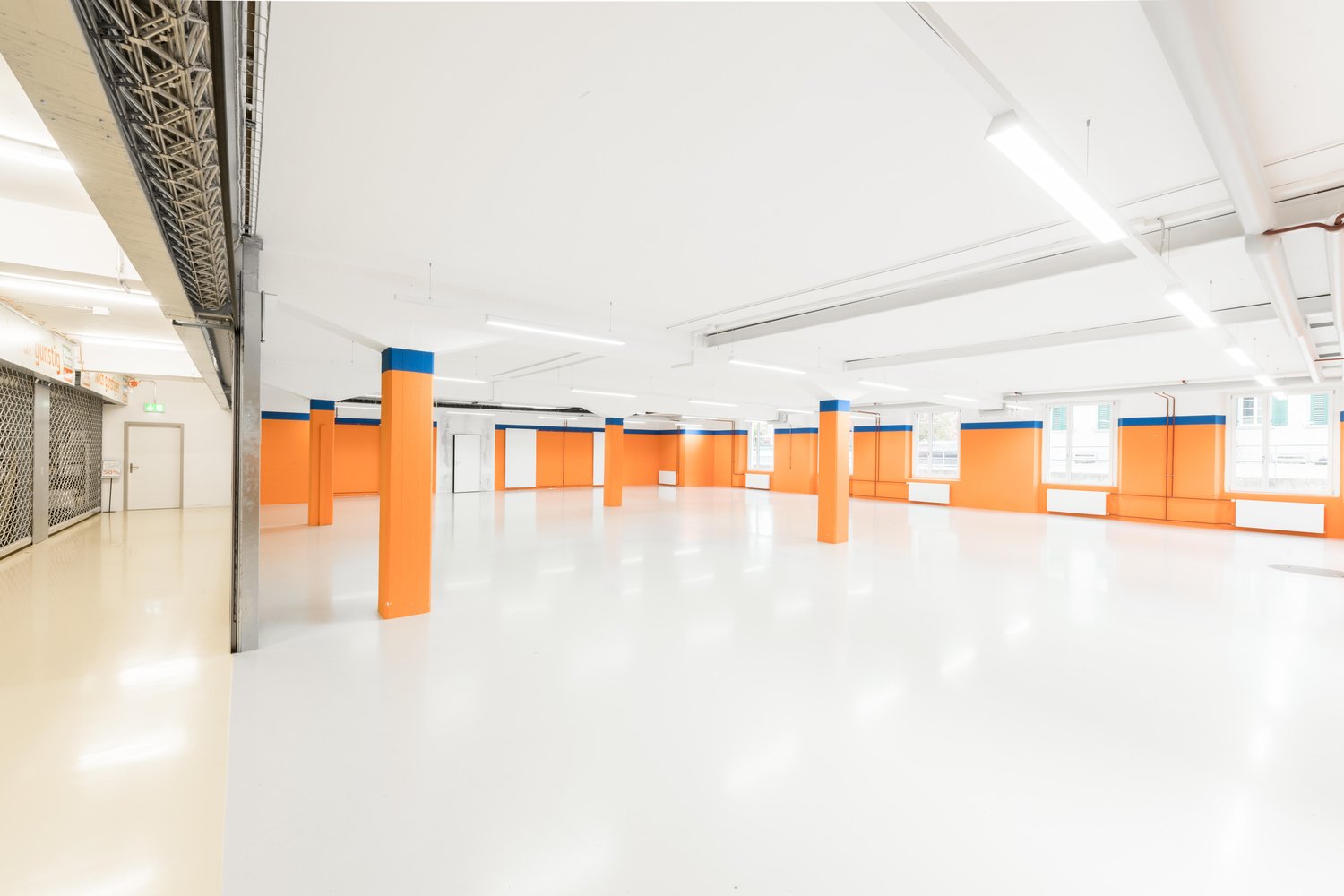 863m² commercial, photo 3 sur 8