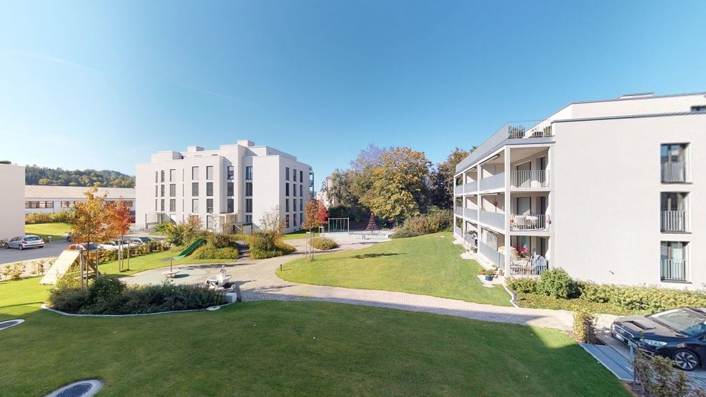 emplacement ouvert de 14m²