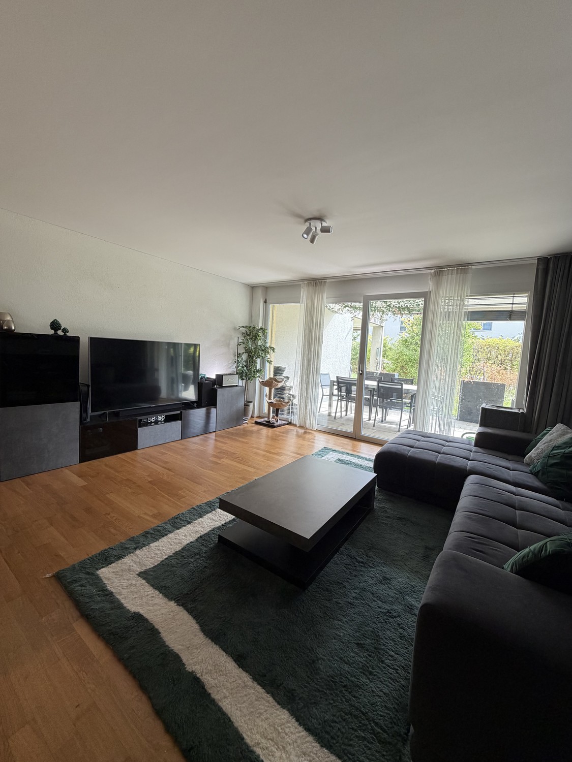 Appartement de 2 ½ pièces, photo 1 sur 10