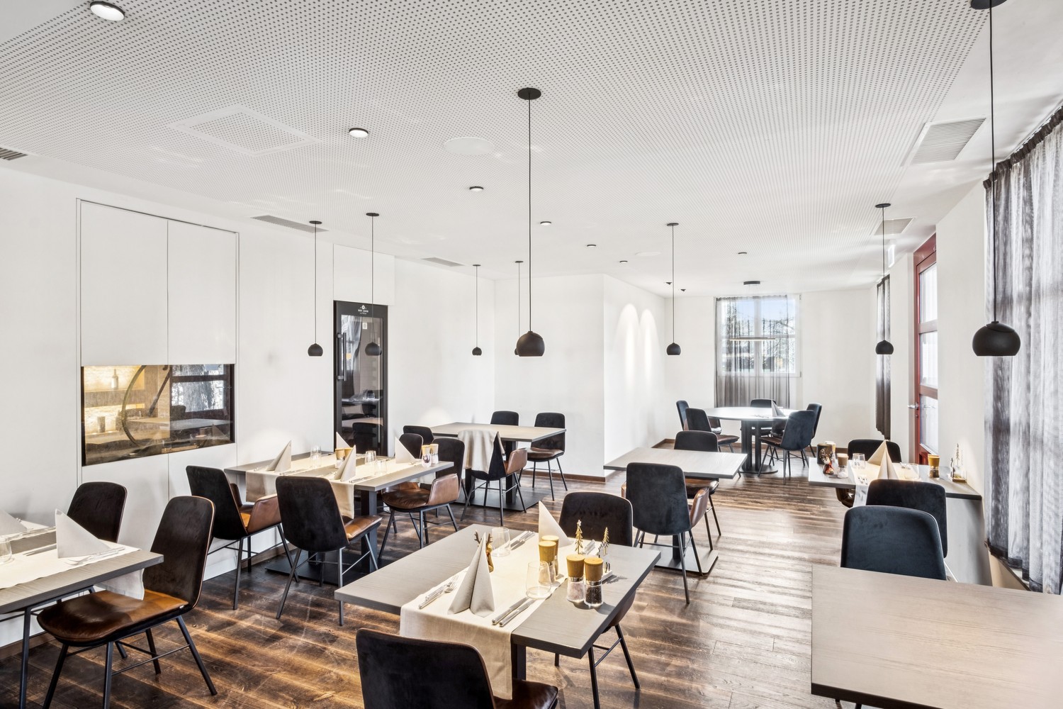 Restaurant de 385m², photo 9 sur 10