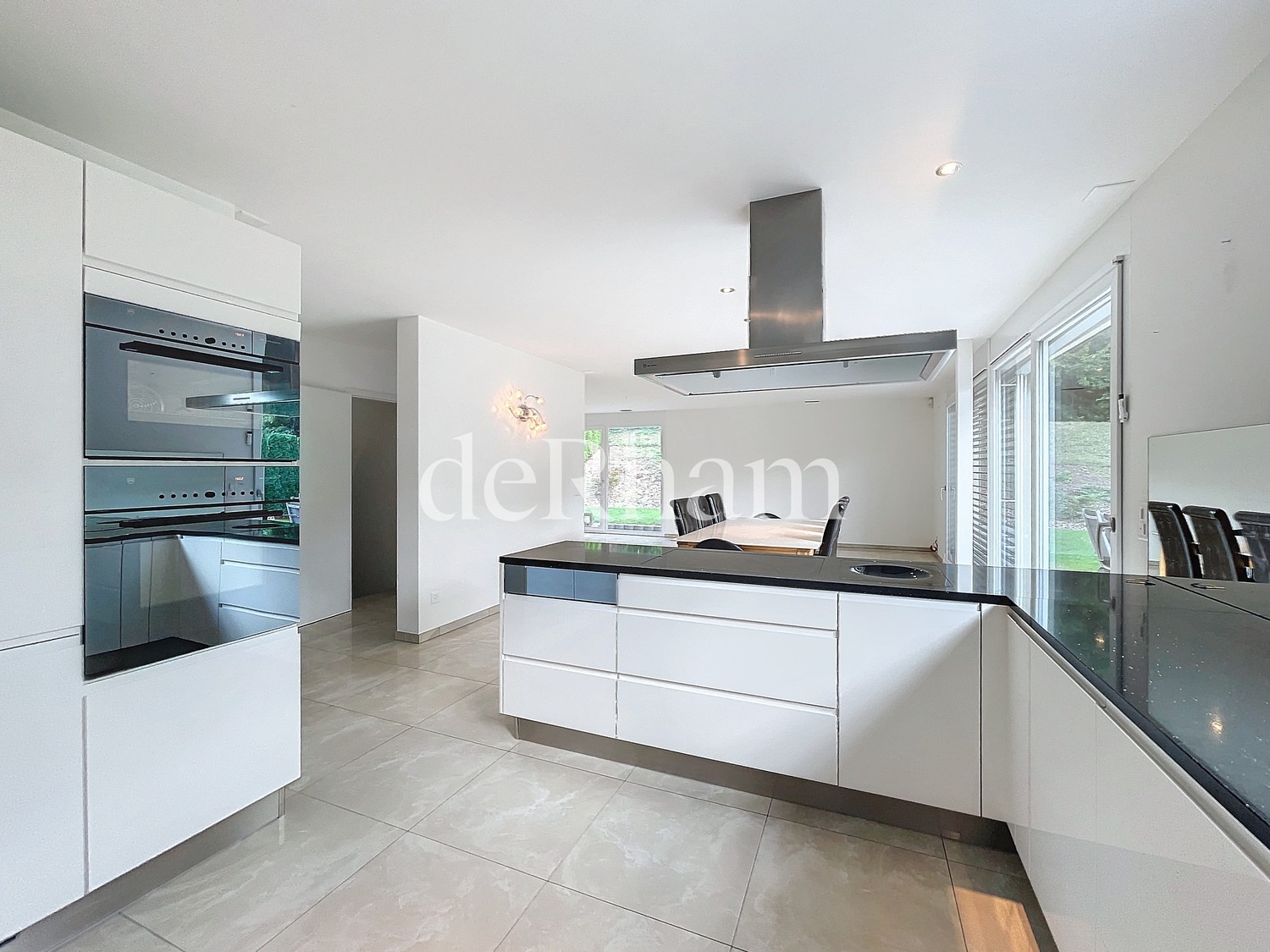 6 rooms single house