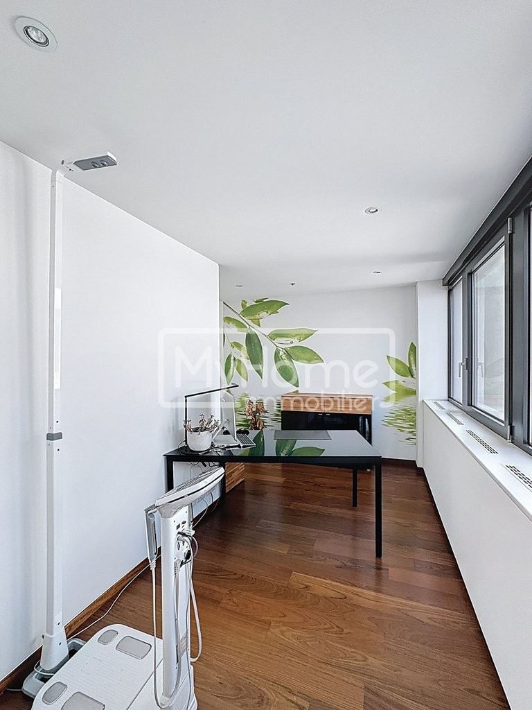 967m² shop, photo 9 sur 10