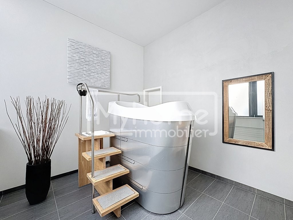 967m² shop, photo 6 sur 10