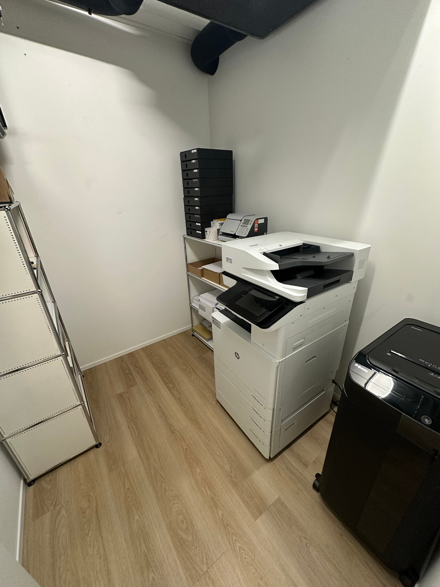 80m² bureau