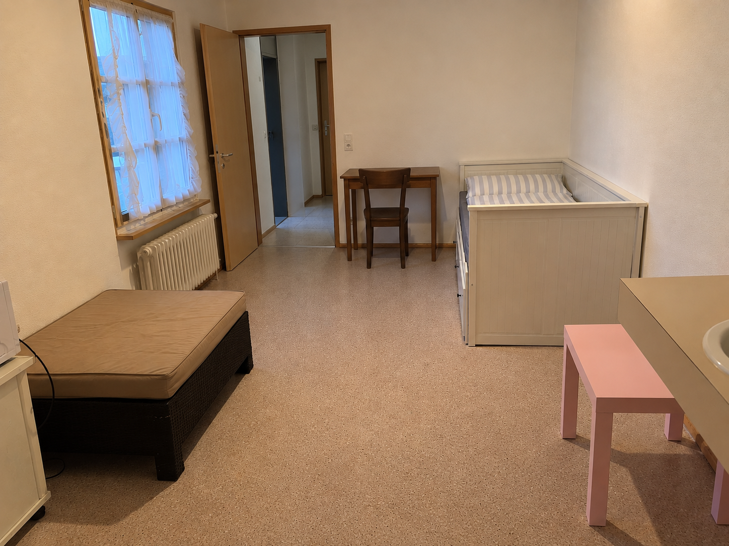 1 pièce chambre individuelle, photo 2 sur 3