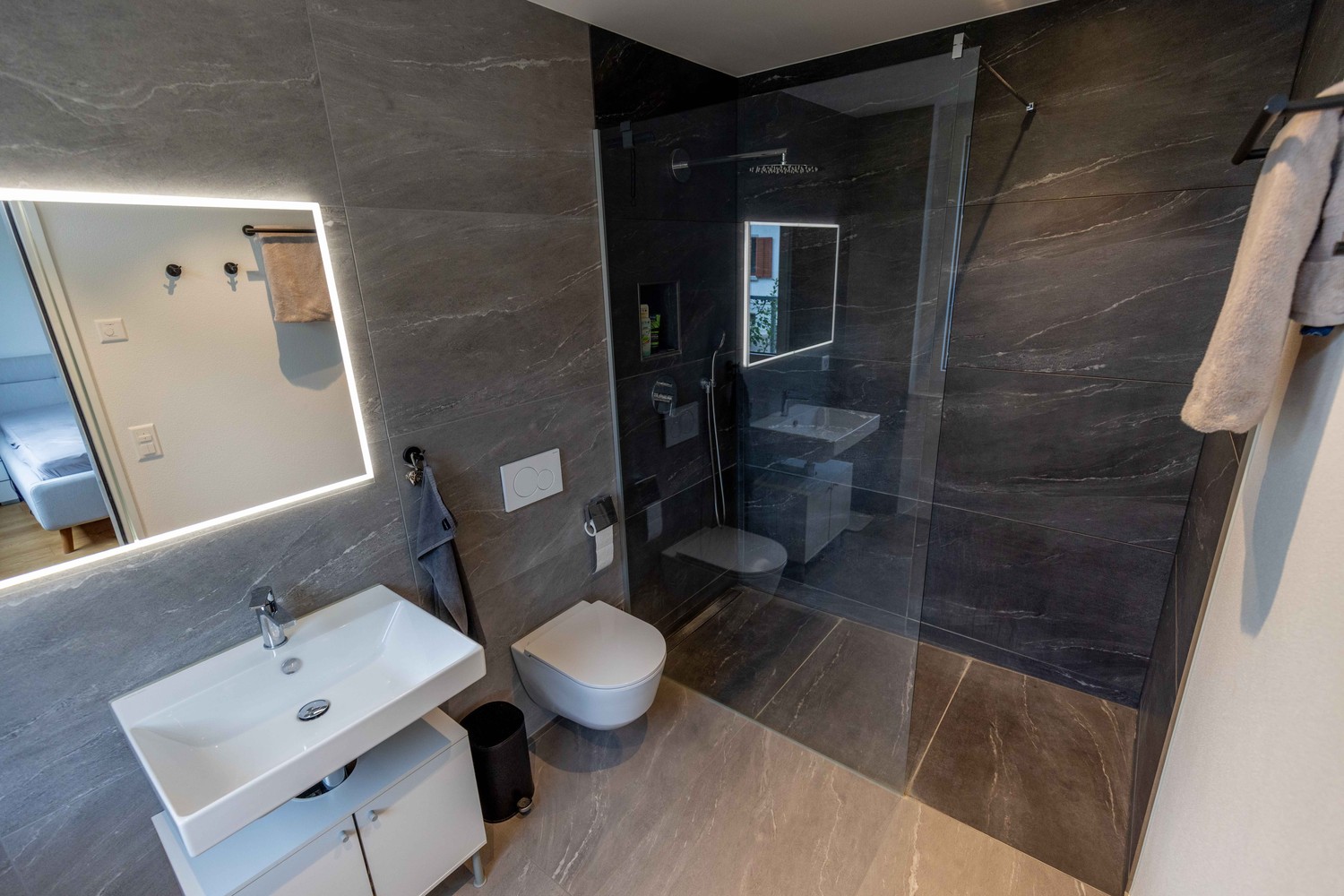 Camera in un appartamento condiviso