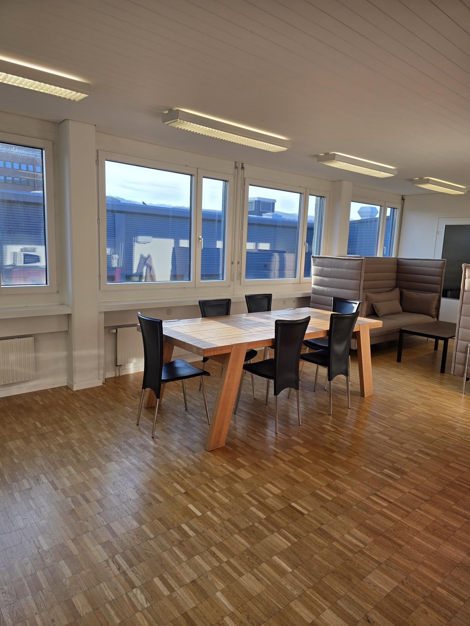 198m² bureau