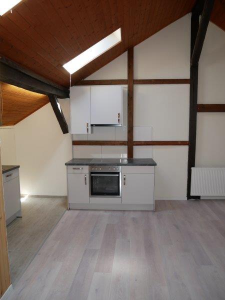 Appartement mansardé de 2 pièces