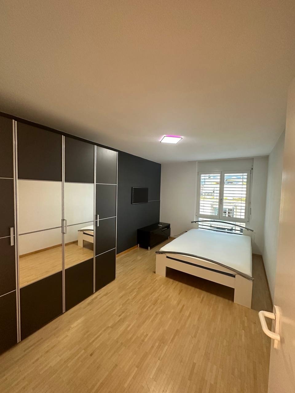 Chambre en colocation, photo 1 sur 5