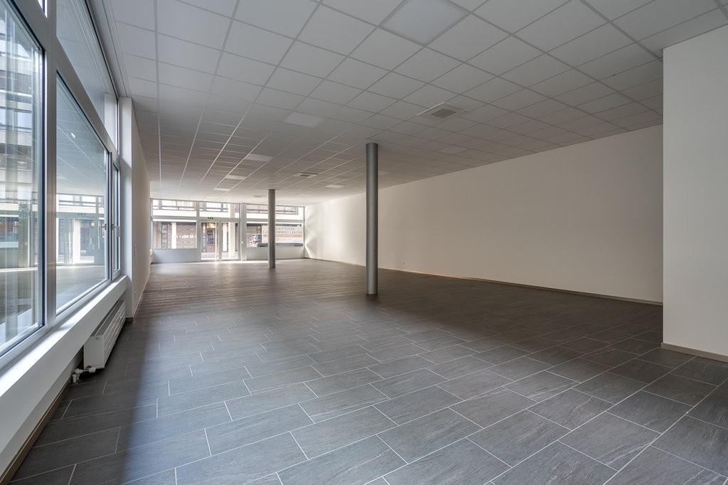Magasin de 160m²