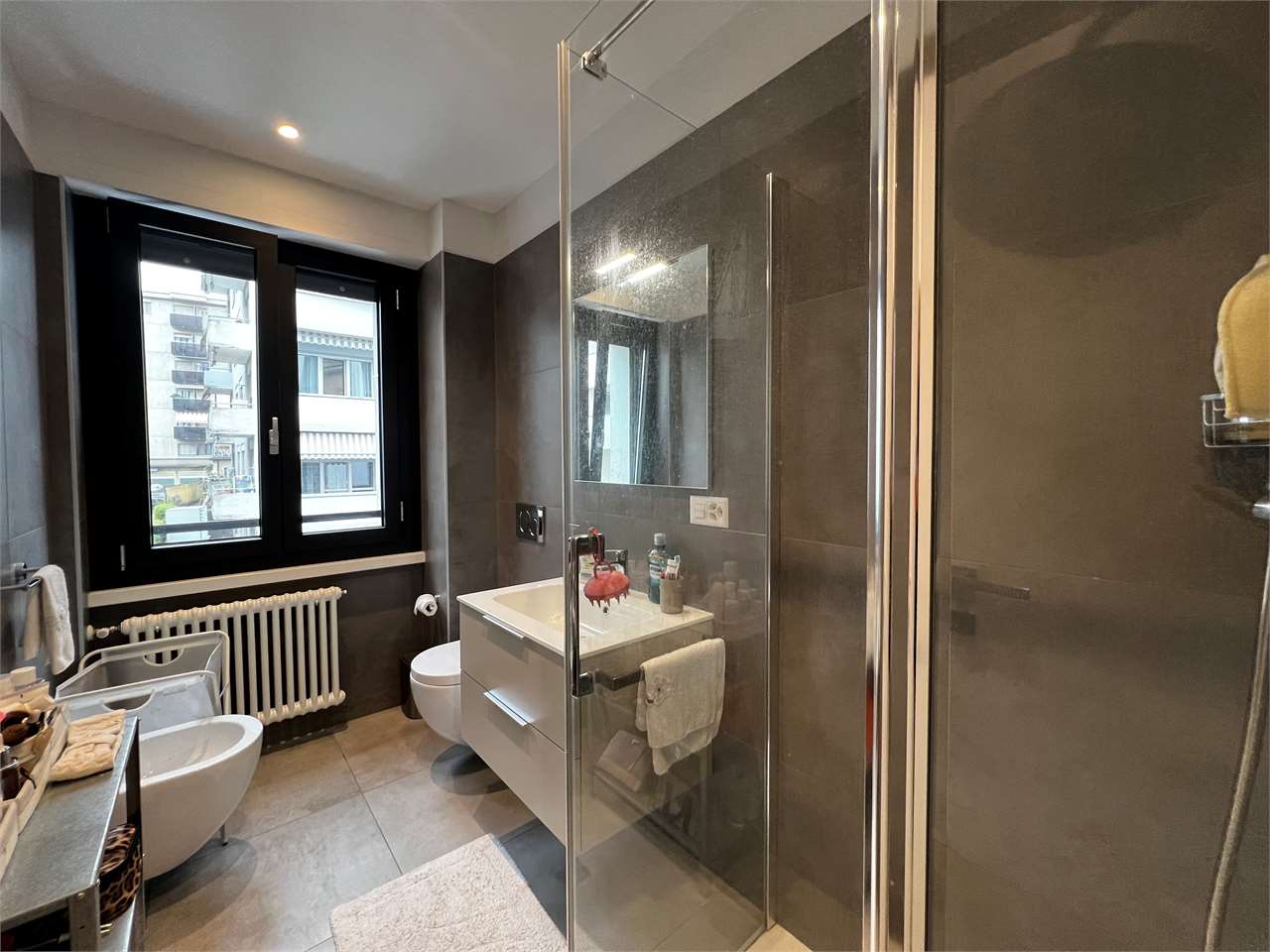2 ½ pièces appartement meublé, photo 5 sur 5
