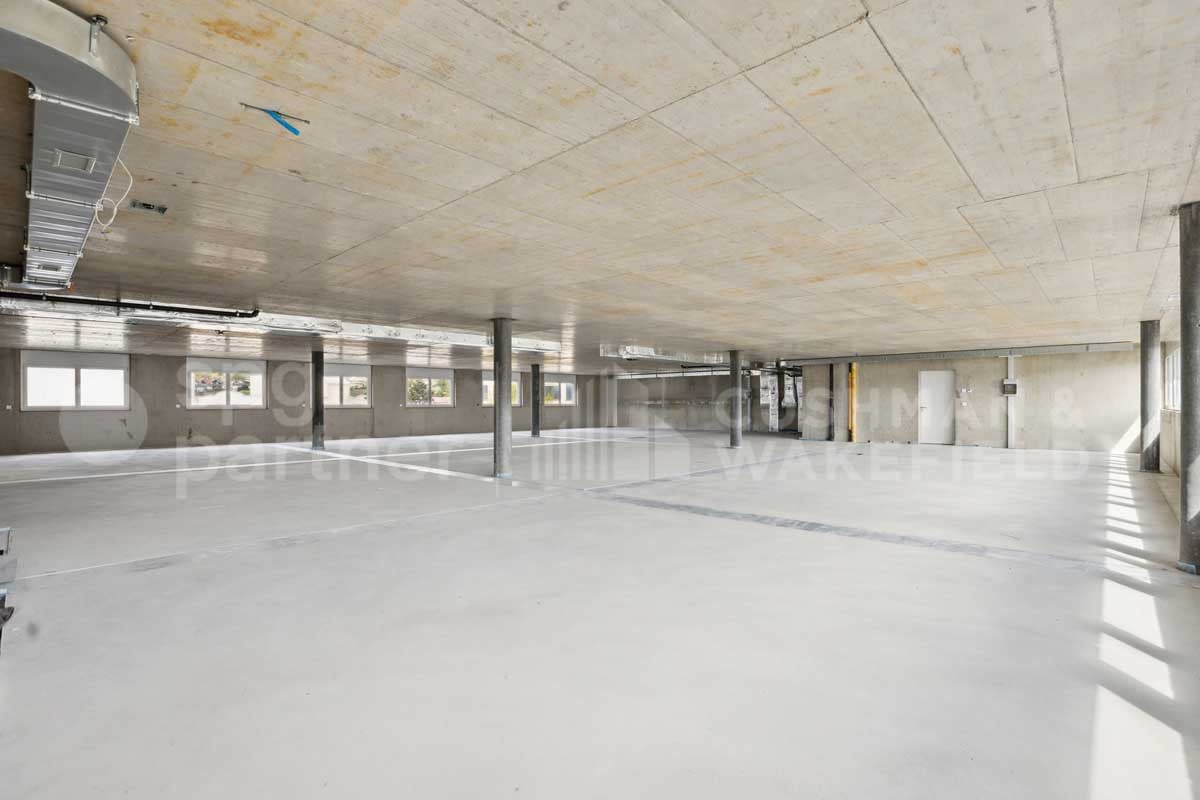 200m² commercial, photo 6 sur 9