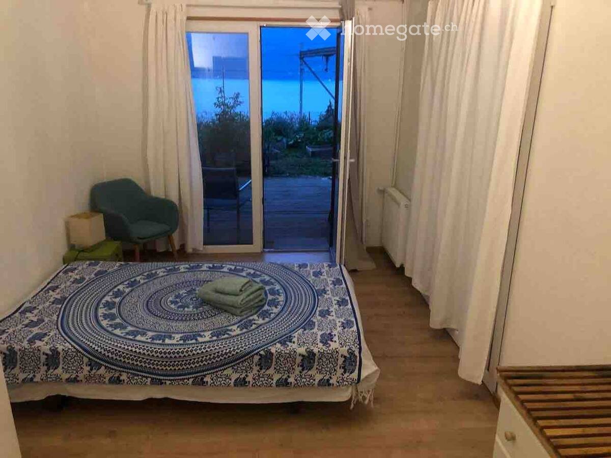 1 room single room