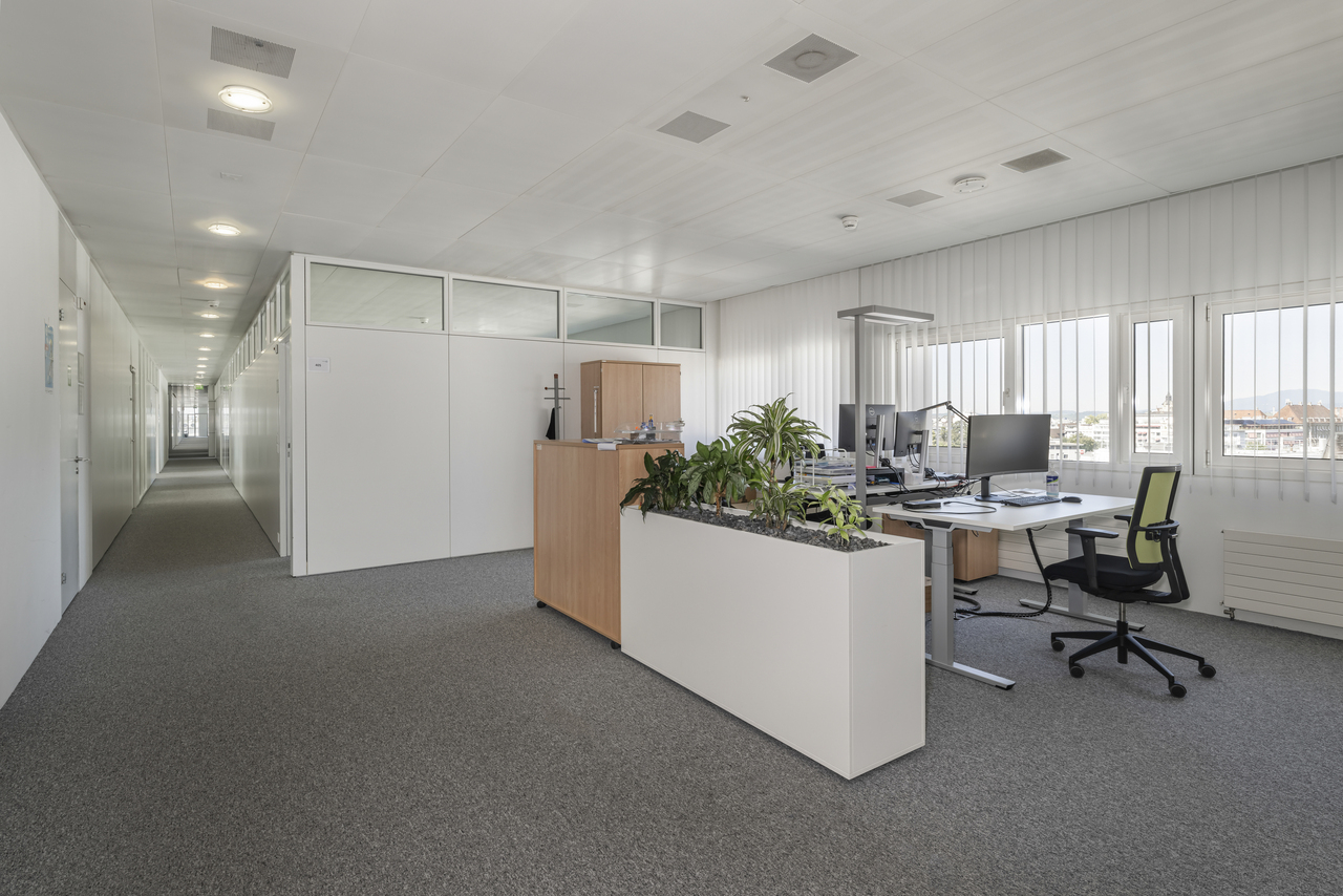 700m² de bureaux, photo 7 sur 10